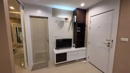 Condominio Renovado de 1 Dormitorio en The Scene, Kathu