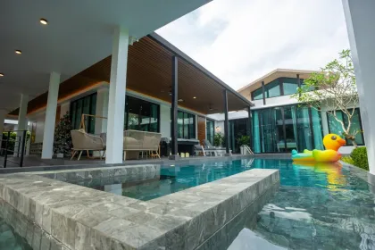 วิลล่าทรอปิคอลหรูในในหาน บ้านบัว