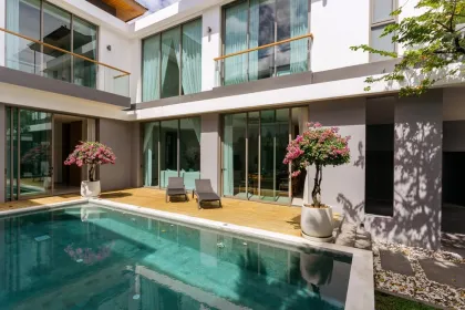 บ้านวิลล่าพูลส่วนตัว The Teak - 3 ห้องนอน 4 ห้องน้ำ