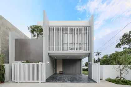 Elegant 4-Bedroom Larimar Villa with Private Pool in Chalong