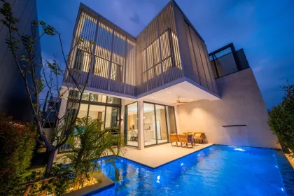 Elegant 4-Bedroom Larimar Villa with Private Pool in Chalong