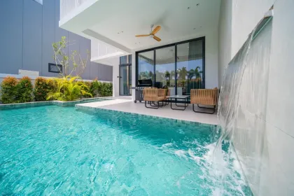Elegant 4-Bedroom Larimar Villa with Private Pool in Chalong