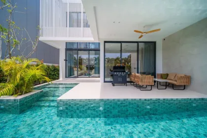 Elegant 4-Bedroom Larimar Villa with Private Pool in Chalong