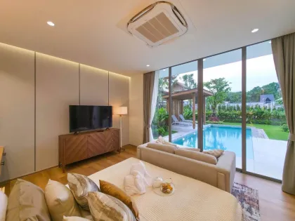 Luxus-Poolvilla mit 3-4 Schlafzimmern in Cherng Talay, Phuket