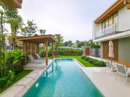 Luxus-Poolvilla mit 3-4 Schlafzimmern in Cherng Talay, Phuket