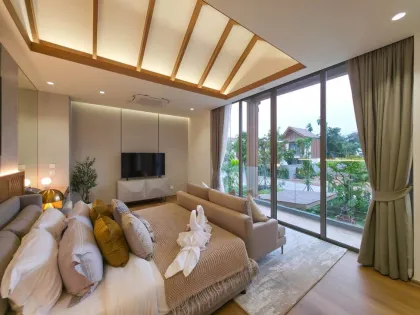 Luxus-Poolvilla mit 3-4 Schlafzimmern in Cherng Talay, Phuket
