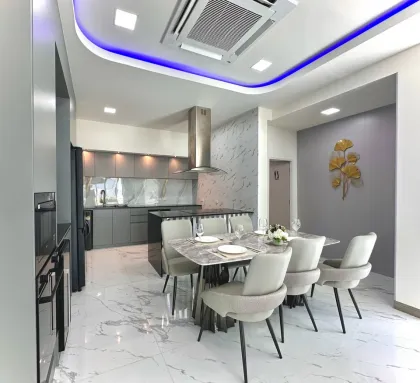 3-Schlafzimmer-Villa mit 5 Badezimmern und eigenem Pool in Thalang