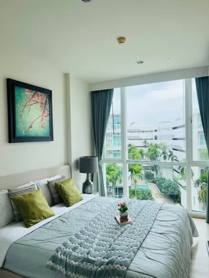 Apartamento de 1 dormitorio con vista a la piscina en The Base Downtown Phuket