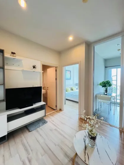 Apartamento de 1 dormitorio con vista a la piscina en The Base Downtown Phuket