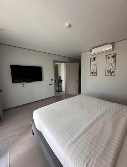 Appartement spacieux de 2 chambres en pleine propriété à Bang Tao