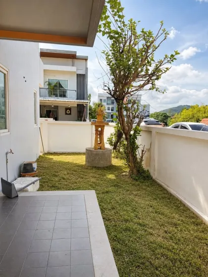 3-Bedroom Twin Villa with 2 Bathrooms in Nai Yang, Phuket