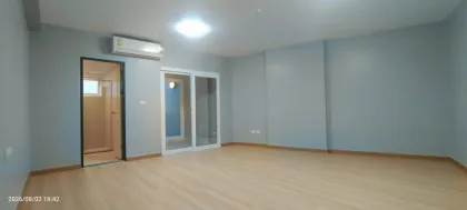 Condominio Supalai Park Phuket 1 Habitación con Vista a la Piscina en Venta