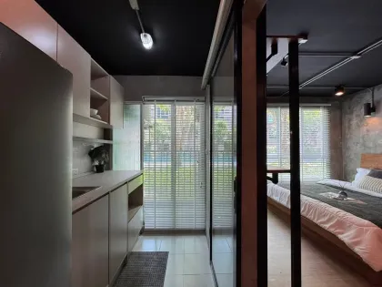 สตูดิโอโมเดิร์นวิวสระว่ายน้ำที่ Dcondo Creek, กะทู้