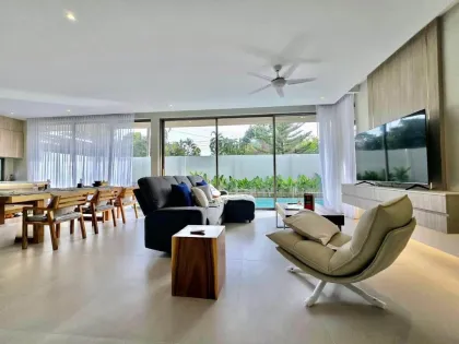 Современная минималистичная вилла с 6 спальнями и бассейном в Land&House Park, Пхукет Таун