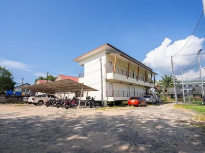Inversión en terreno con apartamento de 24 habitaciones cerca del aeropuerto de Phuket