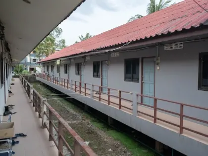 Inversión en terreno con apartamento de 24 habitaciones cerca del aeropuerto de Phuket