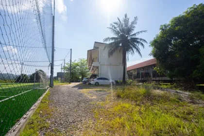 Inversión en terreno con apartamento de 24 habitaciones cerca del aeropuerto de Phuket