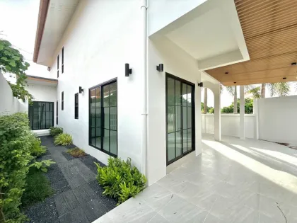 วิลล่ามุมสไตล์สวย 4 ห้องนอนในชาวฟ้าการ์เด้นโฮม 3