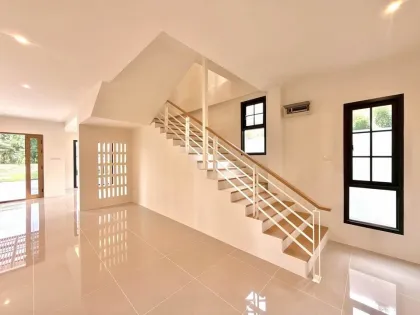 วิลล่ามุมสไตล์สวย 4 ห้องนอนในชาวฟ้าการ์เด้นโฮม 3