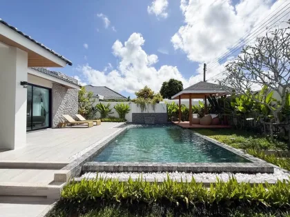 Luxury 3-Bedroom Pool Villa in Baan Suan Neramit 5, Thalang