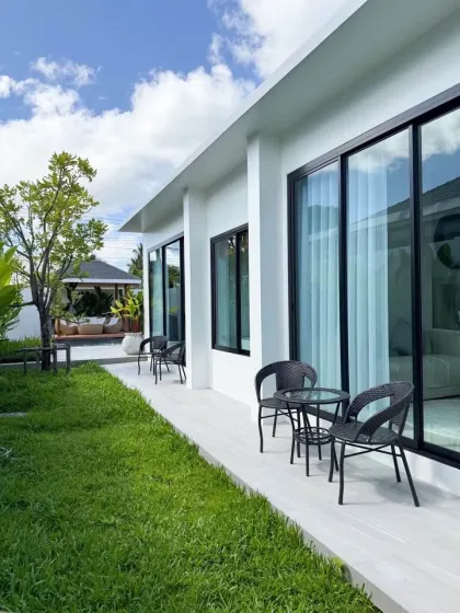 Luxury 3-Bedroom Pool Villa in Baan Suan Neramit 5, Thalang