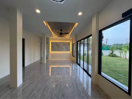 Großzügiges 3-Schlafzimmer-Haus zum Verkauf in Bang Tao, Phuket