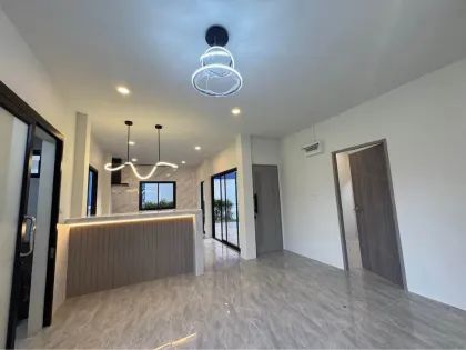 Großzügiges 3-Schlafzimmer-Haus zum Verkauf in Bang Tao, Phuket