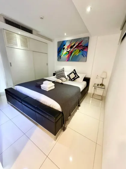 153 qm Penthouse mit Meerblick und Hotel-Lizenz in Kata