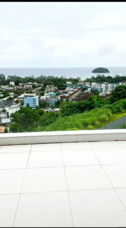 153 qm Penthouse mit Meerblick und Hotel-Lizenz in Kata