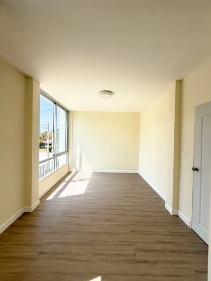 Casa adosada de 3 habitaciones y 2 baños en Thalang, Phuket