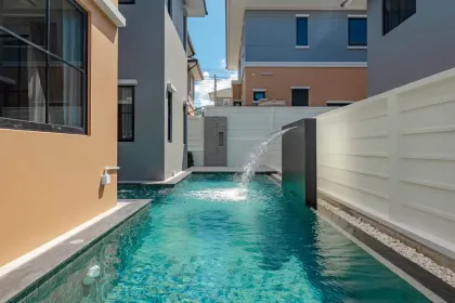 Neue 4-Zimmer-Villa mit eigenem Pool in der Nähe von BISP