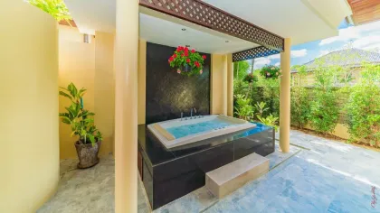 4-Bedroom Garden Villa Near Catch Beach Club, Bang Tao, Phuket