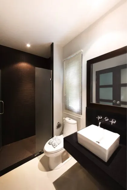 Villa avec piscine 3 chambres à vendre dans la communauté fermée Onyx près de Nai Harn