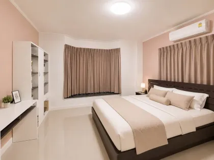 3 Schlafzimmer Villa mit Privatpool in Supalai Essence, Thalang