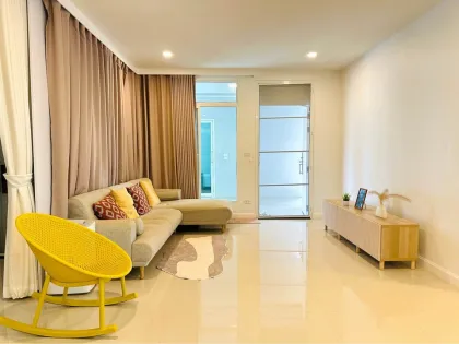 Угловая вилла с 4 спальнями в 88 Land & Houses, Ко Кэу, Пхукет