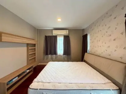 Maison individuelle 2 étages 3 chambres à Koh Kaew