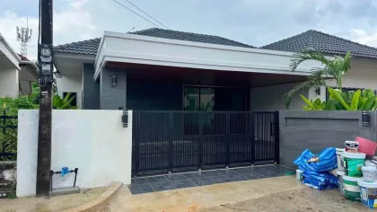 Villa d'angle 3 chambres à vendre dans Phuket Thani Village, Patong