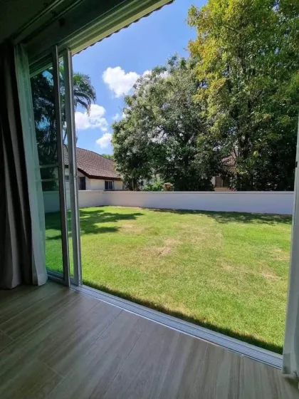 Freistehendes Haus mit 2 Schlafzimmern, vermietet, sofort investierbar