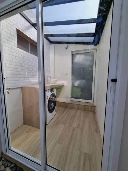 Freistehendes Haus mit 2 Schlafzimmern, vermietet, sofort investierbar