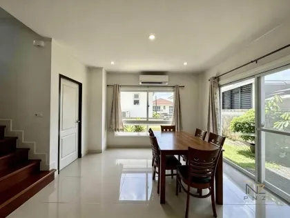 Schöne 3-Zimmer-Villa in Supalai Essence, Cherng Talay