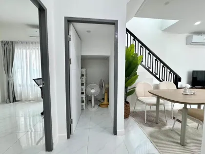 Villa prête à habiter 3 chambres, 2 salles de bain à Pa Khlok, près aéroport de Phuket