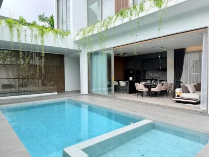 Philia Villas Saiyuan : Villa de luxe 4 chambres avec piscine à Rawai, Phuket Town