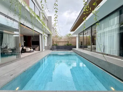 Philia Villas Saiyuan : Villa de luxe 4 chambres avec piscine à Rawai, Phuket Town