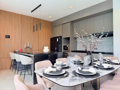 Philia Villas Saiyuan : Villa de luxe 4 chambres avec piscine à Rawai, Phuket Town