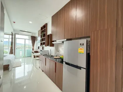Appartement d'angle 1 chambre avec vue montagne au The Bell Condo, Chalong