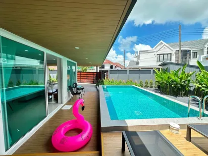 Neu Renovierte 3-Zimmer-Villa mit Privatpool in Wichit, Phuket