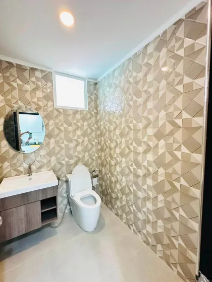 Neu Renovierte 3-Zimmer-Villa mit Privatpool in Wichit, Phuket