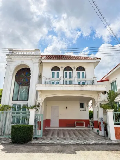 Villa 4 chambres 3 salles de bain à vendre à Ko Kaeo, Phuket