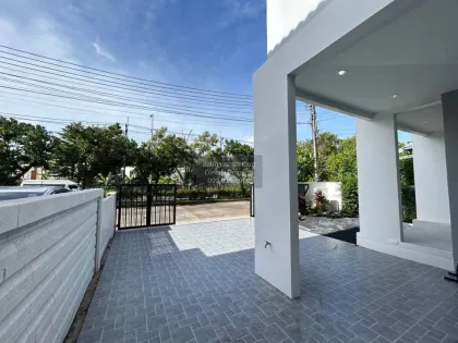 Neu renovierte 3-Schlafzimmer-Villa in Habitia Koh Kaew Phuket