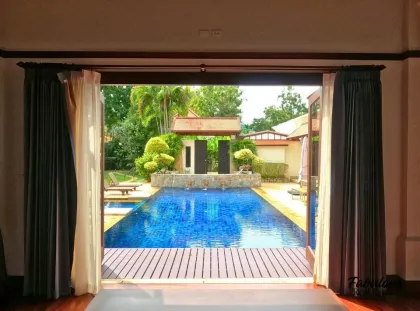 普吉岛Sai Taan Villas 豪华4卧室带泳池别墅